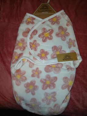 Wonderluxe Pink Floral Baby Swaddle Blanket